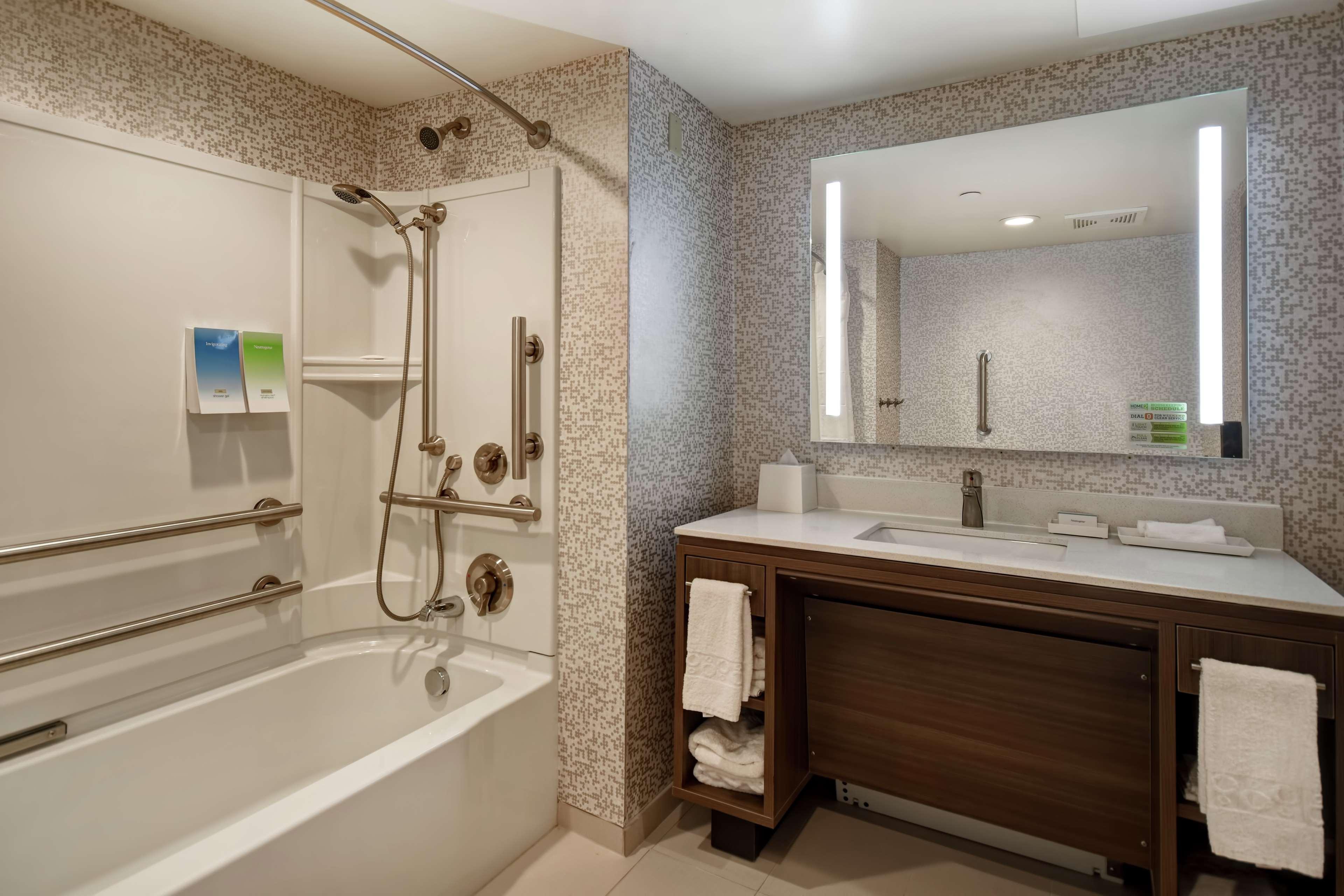 Home2 Suites By Hilton Amherst Buffalo מראה חיצוני תמונה